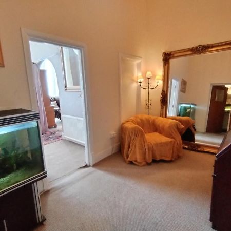 Appartement Studio With Parking Next To Port And Cliffs à Douvres Extérieur photo